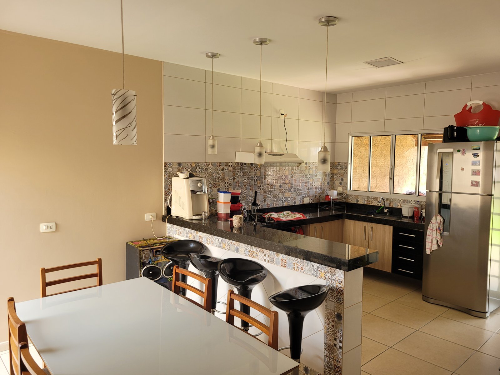 VENDE-SE CASA BAIRRO JARDIM VITÓRIA
