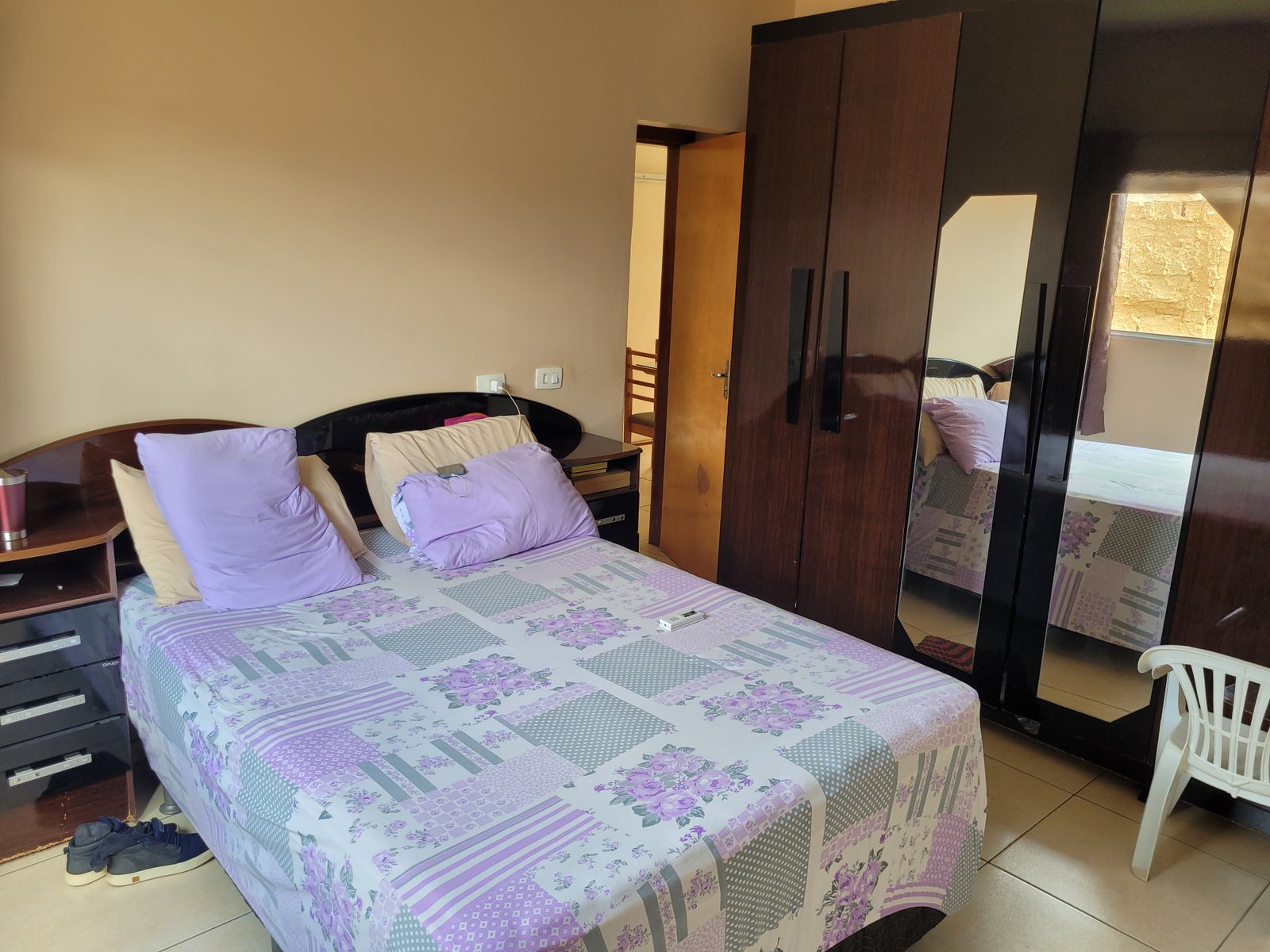 VENDE-SE CASA BAIRRO JARDIM VITÓRIA
