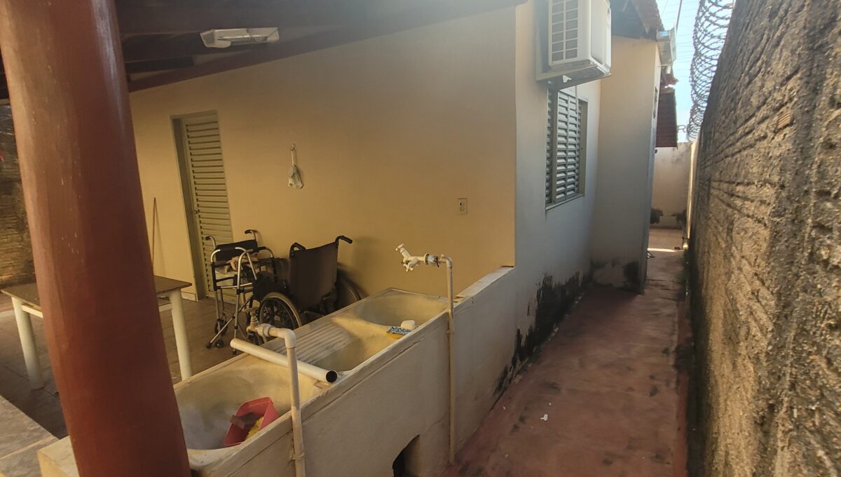 CASA-JOÃO-RUA-CAPELINHA210MIL (10)