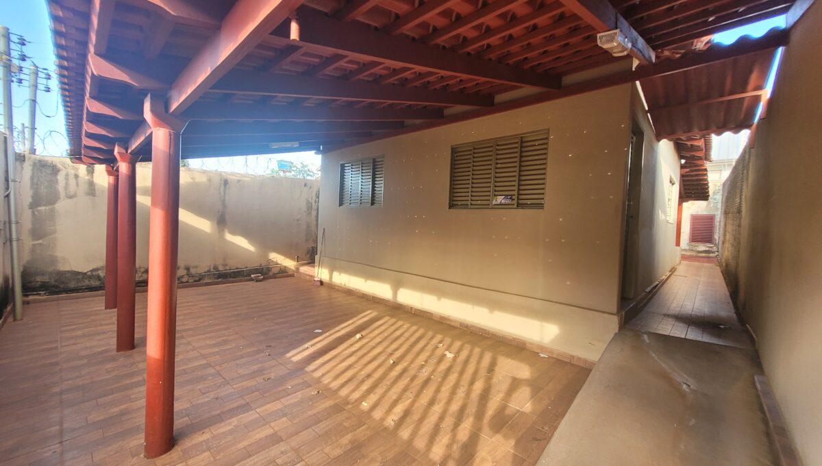 CASA-JOÃO-RUA-CAPELINHA210MIL (2)