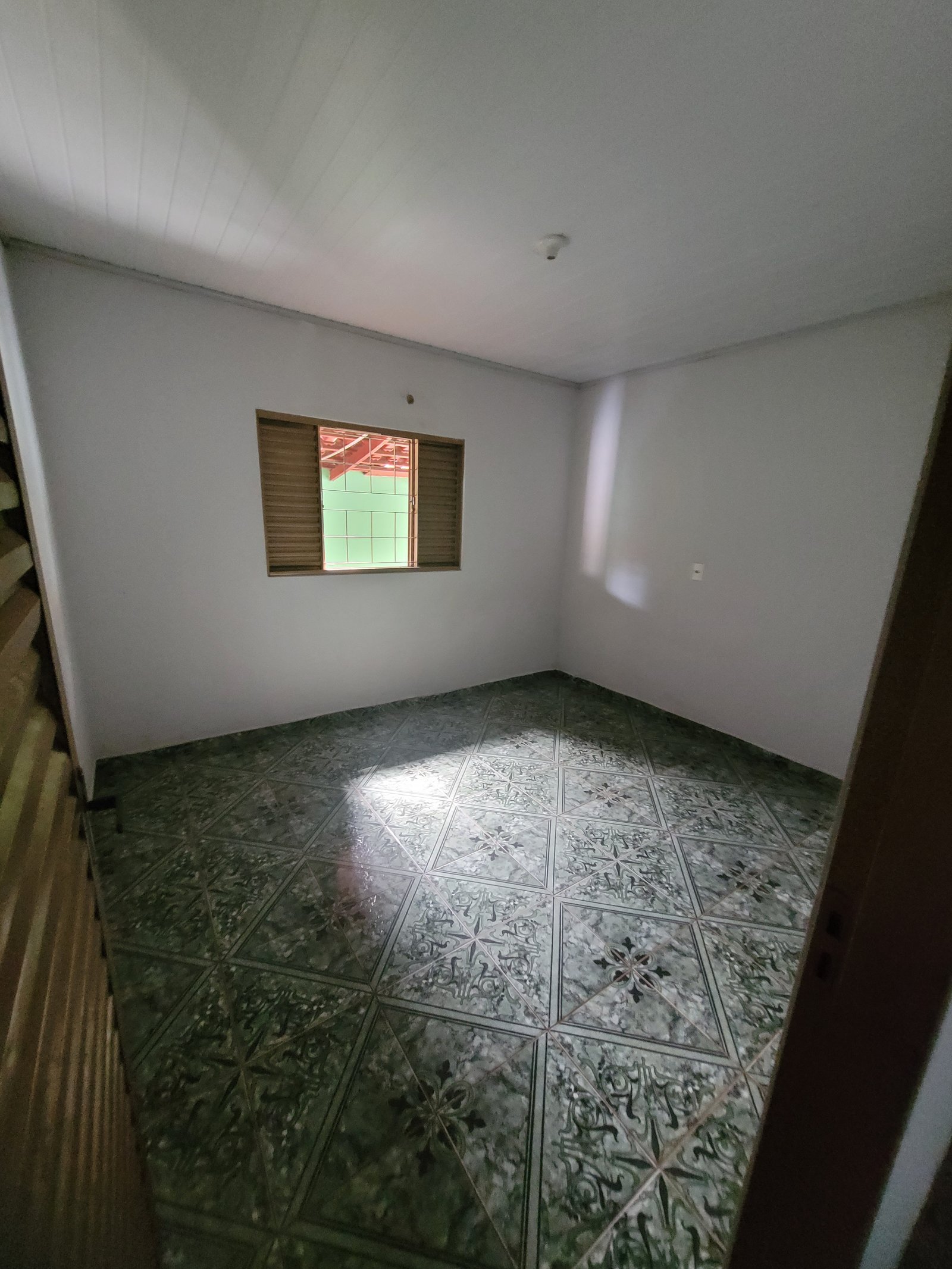 VENDE-SE CASAS NO BAIRRO MUNICIPAL
