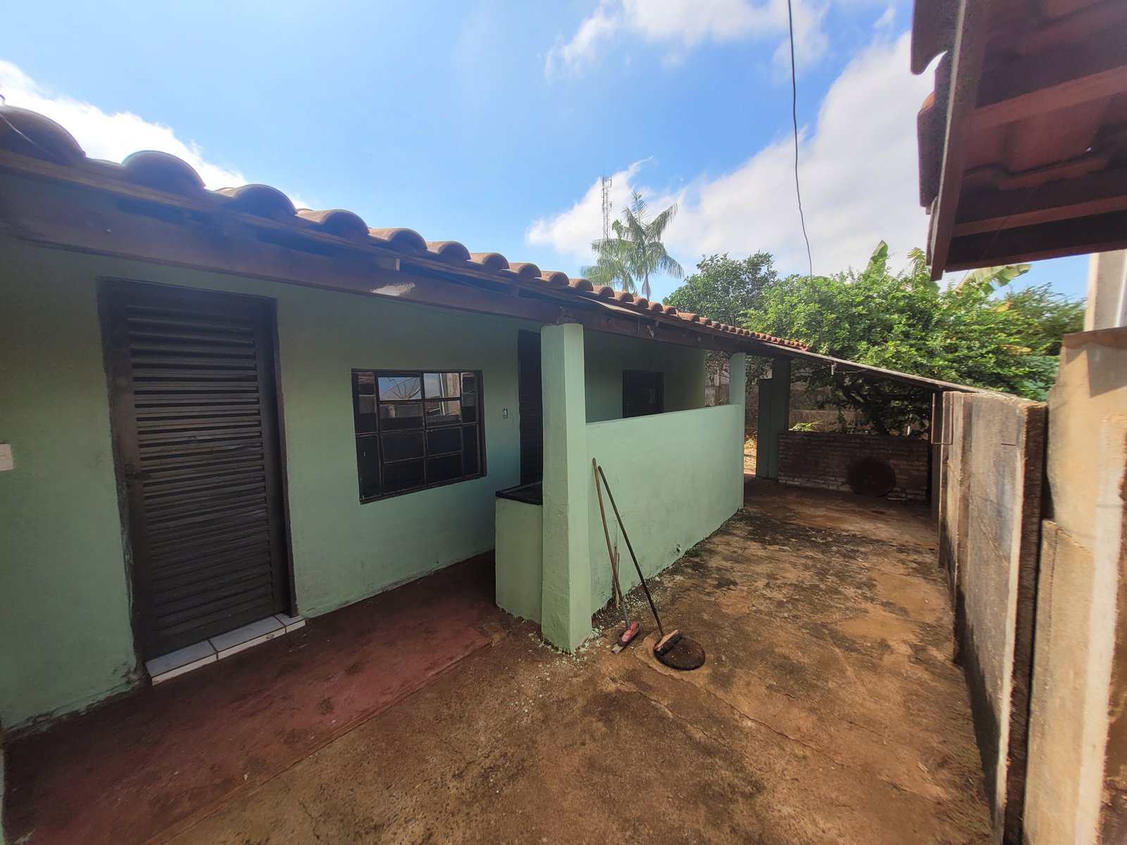 VENDE-SE CASAS NO BAIRRO MUNICIPAL