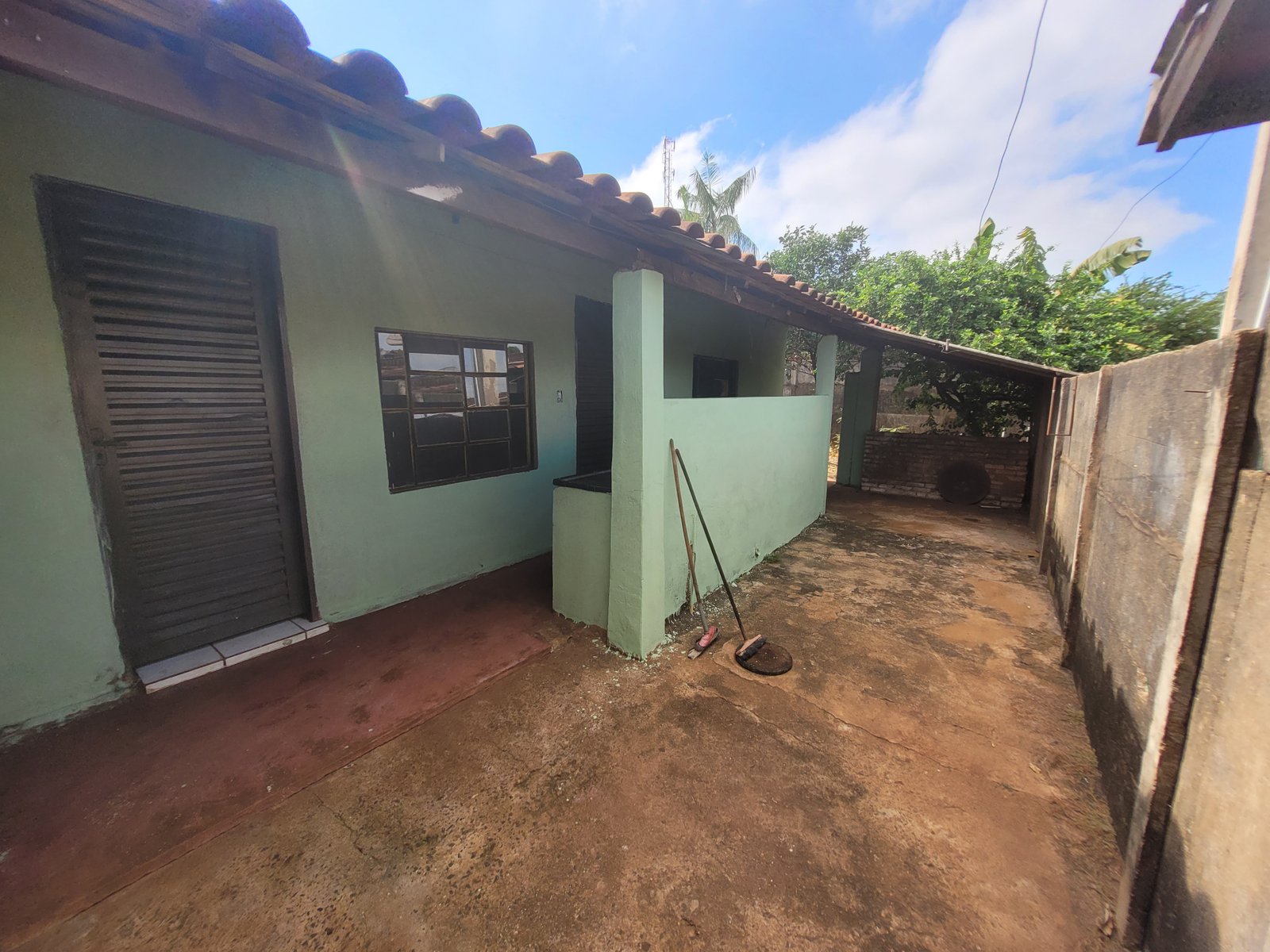 VENDE-SE CASAS NO BAIRRO MUNICIPAL