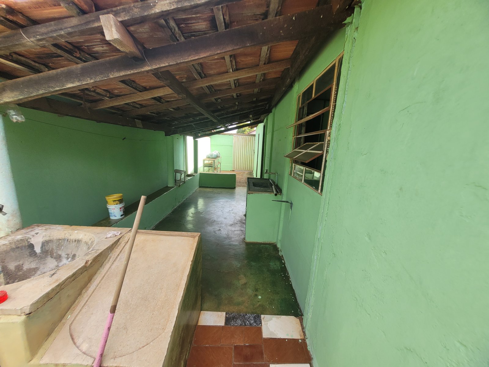 VENDE-SE CASAS NO BAIRRO MUNICIPAL