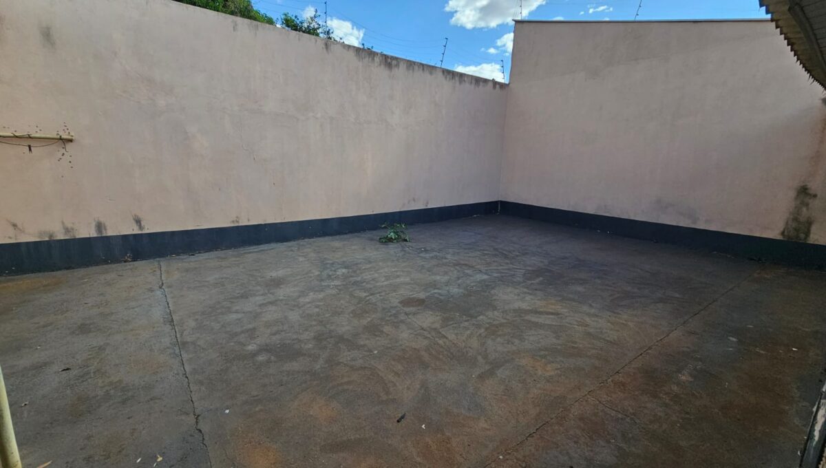 NOVAS-CASA HELIO LEÃO - 270 MIL (4)