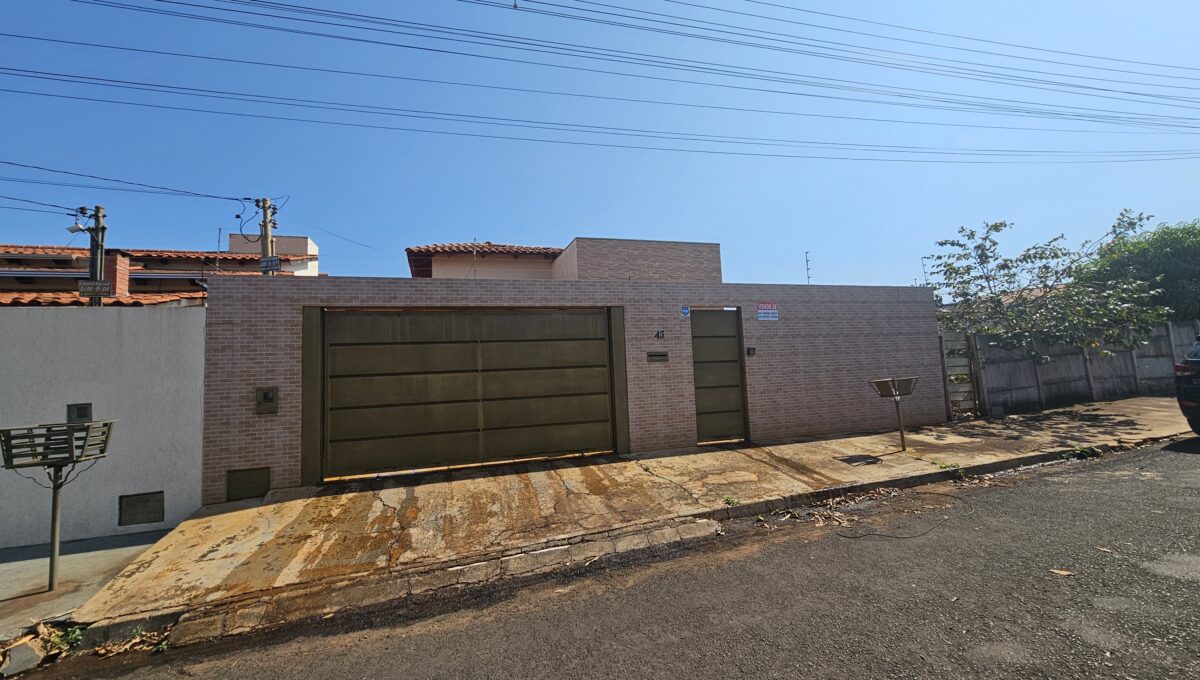 casa colina da serra 450mil (18)