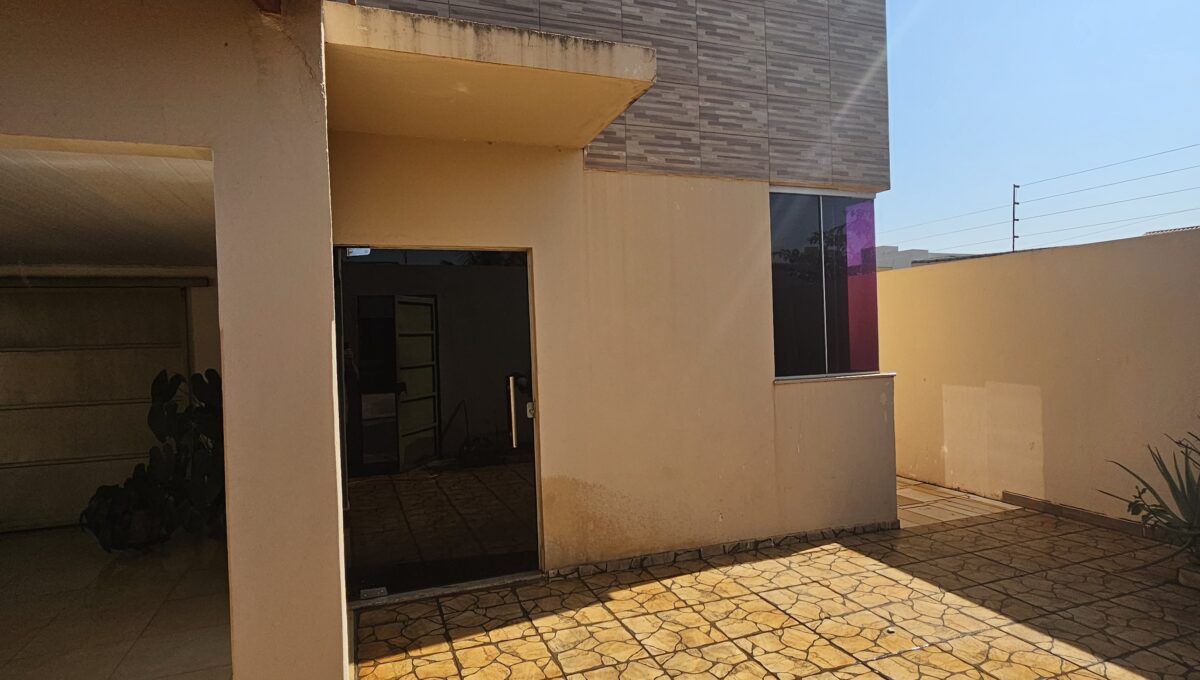 casa colina da serra 450mil (19)