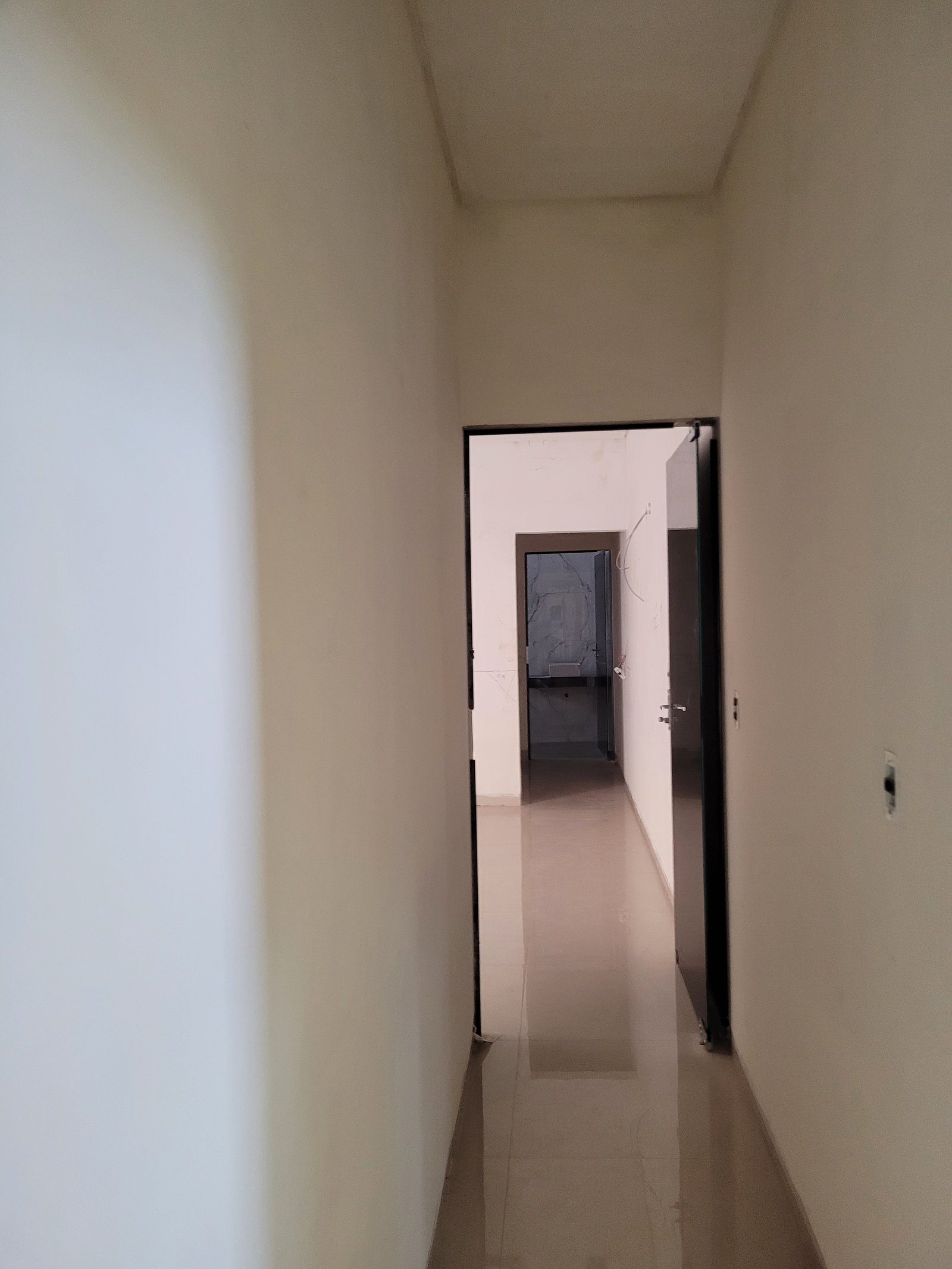 VENDE-SE CASA PRÓXIMO AO CLUBE ELDORADO – BAIRRO PRIMAVERA.