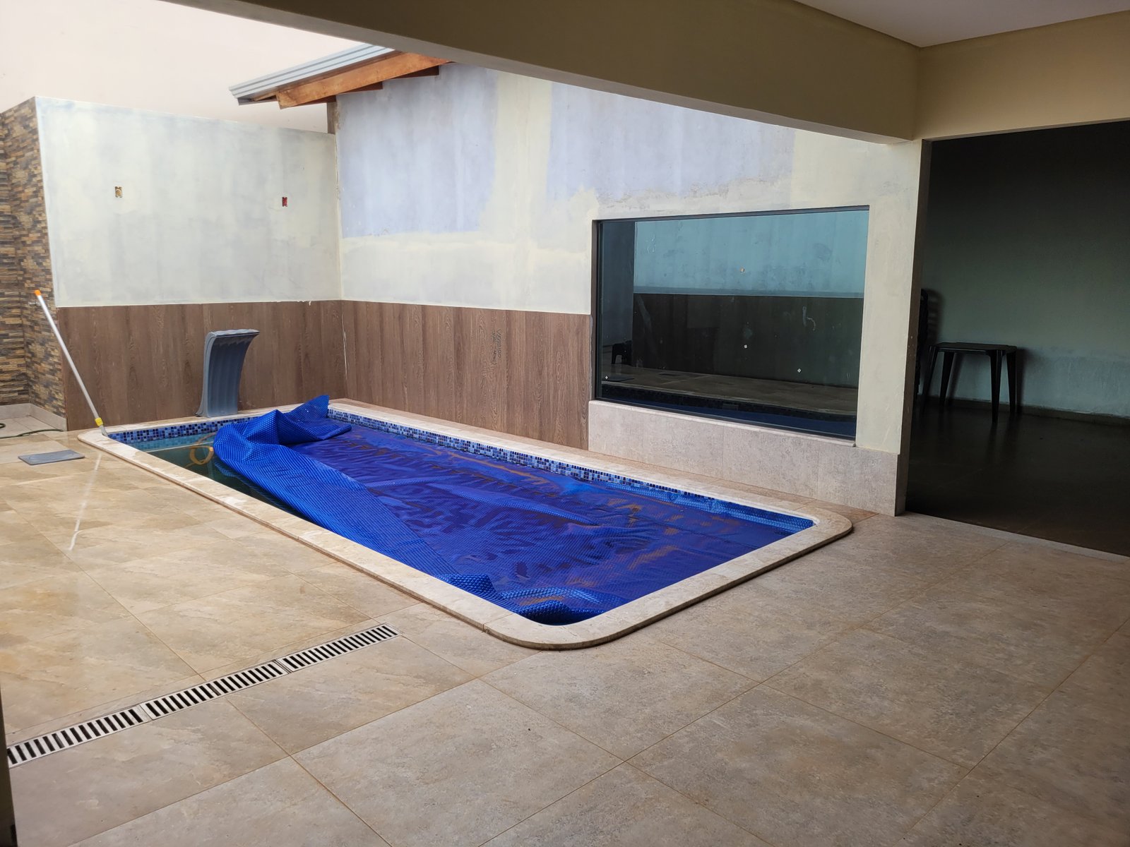 VENDE-SE CASA PRÓXIMO AO CLUBE ELDORADO – BAIRRO PRIMAVERA.