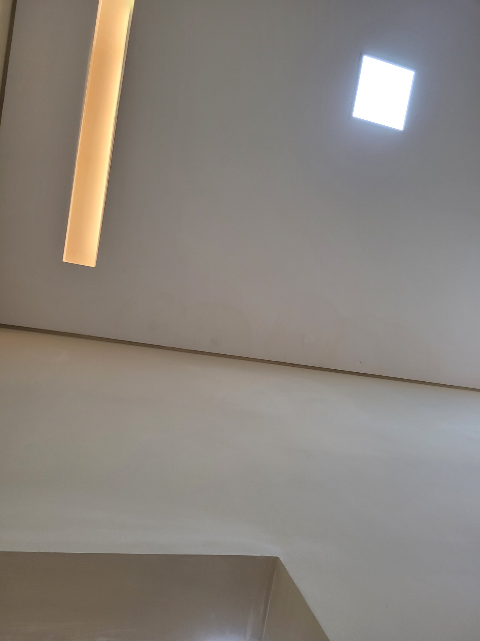 VENDE-SE CASA PRÓXIMO AO CLUBE ELDORADO – BAIRRO PRIMAVERA.