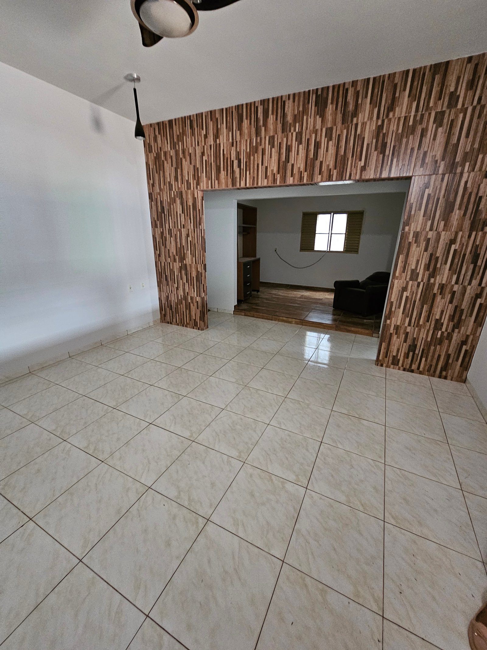 VENDE-SE CASA NO BAIRRO TONICO BENTO