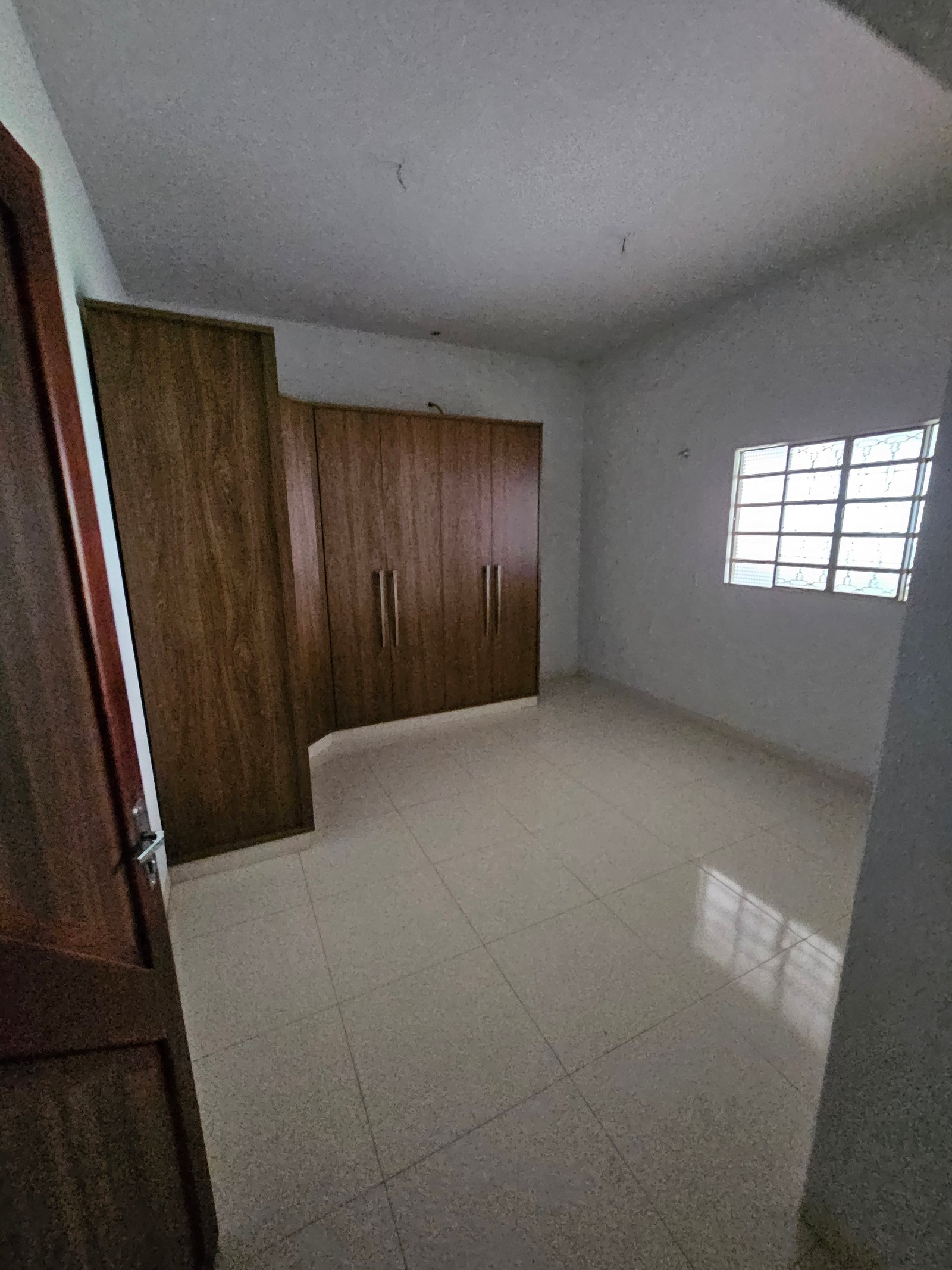 VENDE-SE CASA NO BAIRRO TONICO BENTO