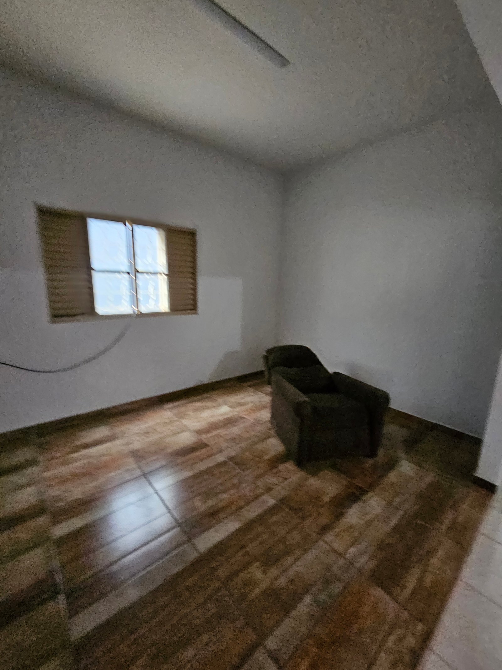 VENDE-SE CASA NO BAIRRO TONICO BENTO