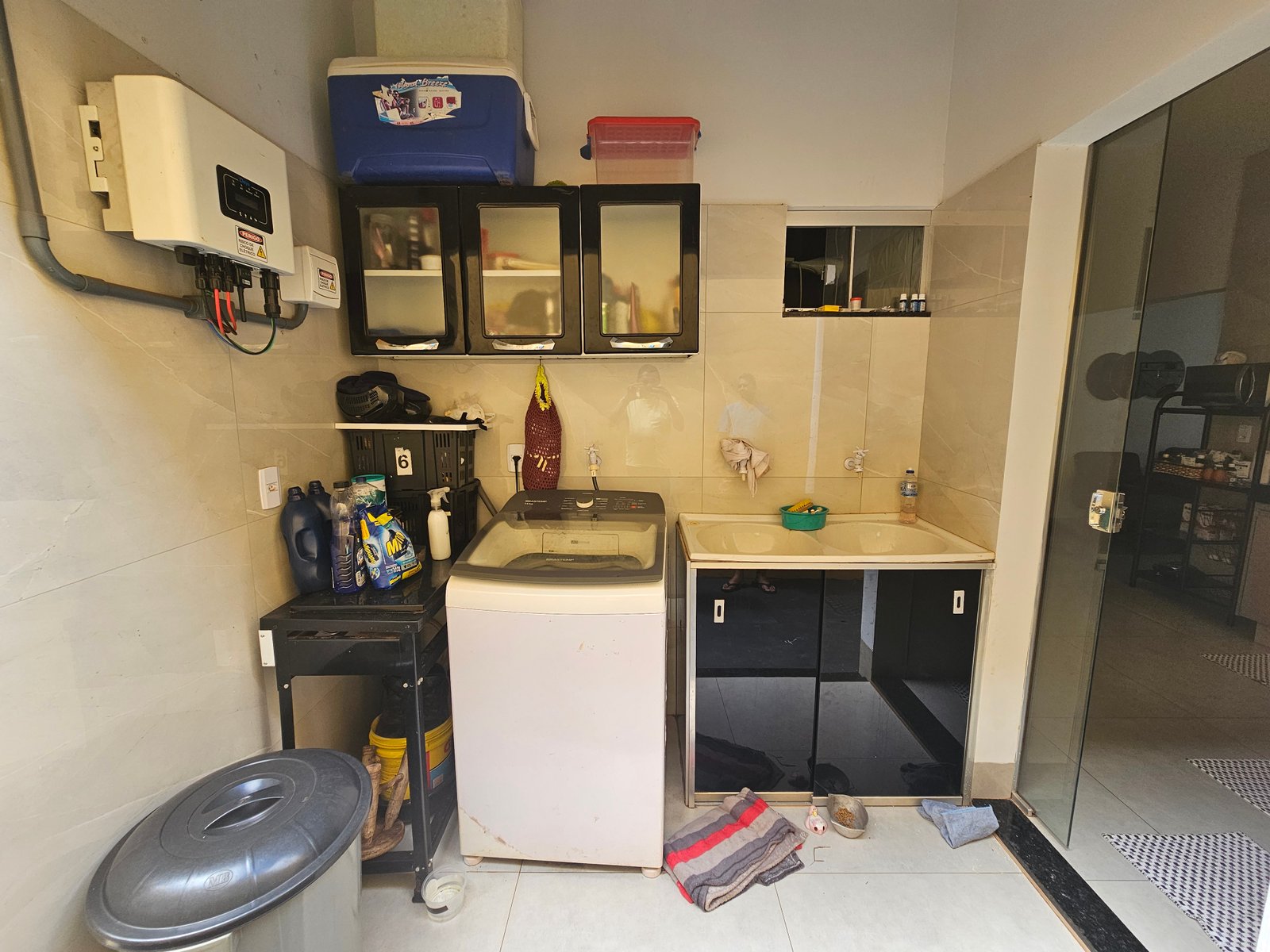 VENDE-SE CASA NO MORUMBI - 3 quartos