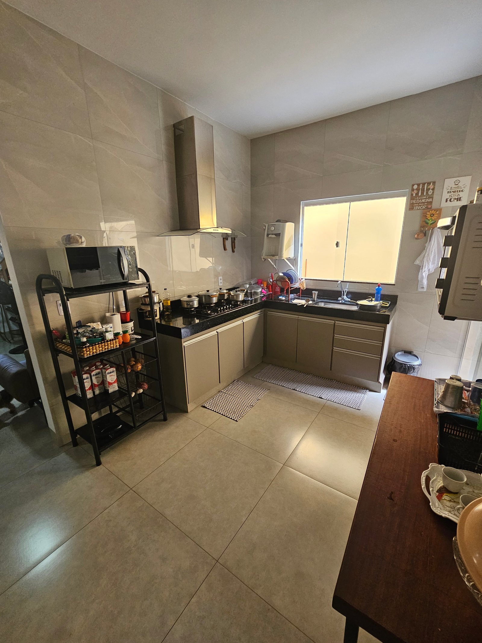 VENDE-SE CASA NO MORUMBI - 3 quartos