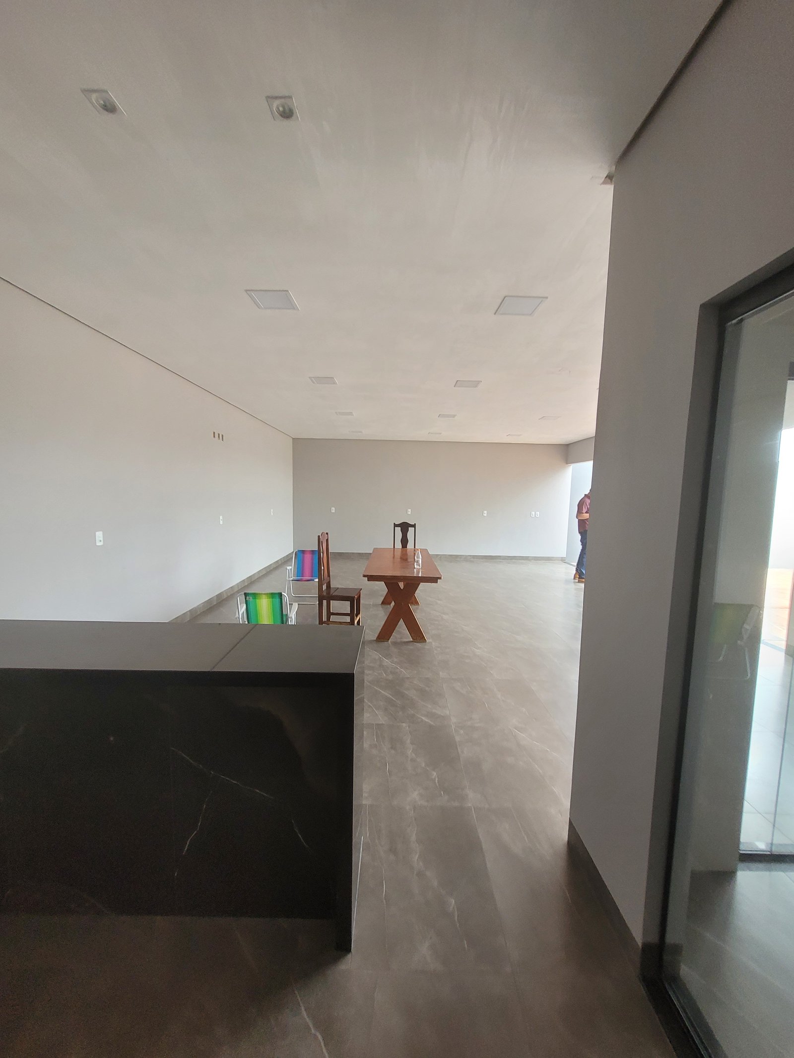 VENDE-SE EDICULA NO BAIRRO MATA DO IPÊ.