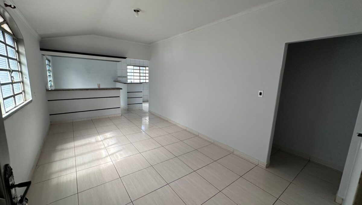 CASA HELIO LEAO - 350 MIL (6)