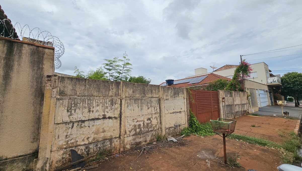 terreno - dom pedro i (1)