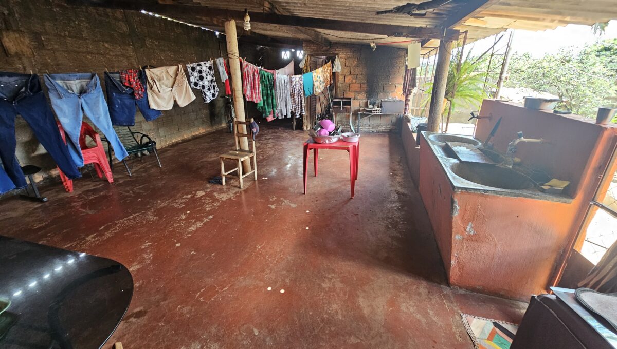 casa - flamboyant -  rua 7 - 85 mil (11)