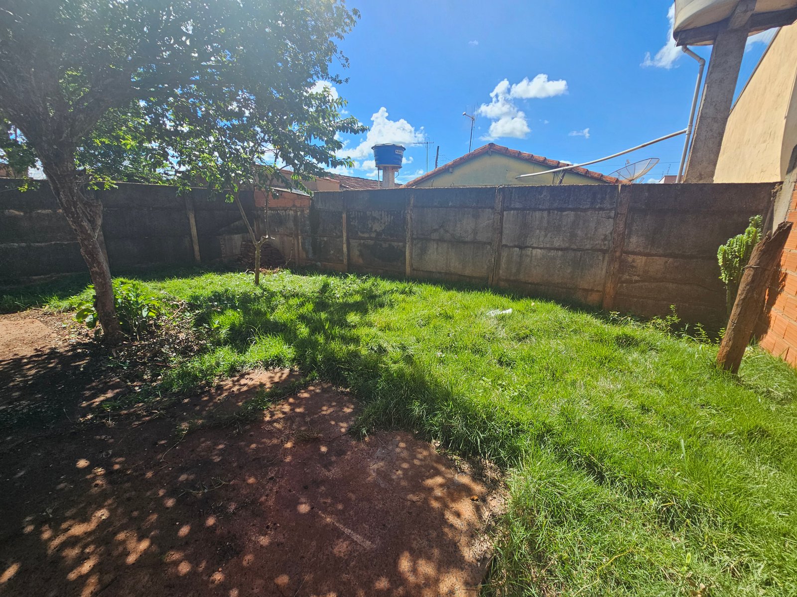 VENDE-SE CASA NA VILA PROMISSÃO