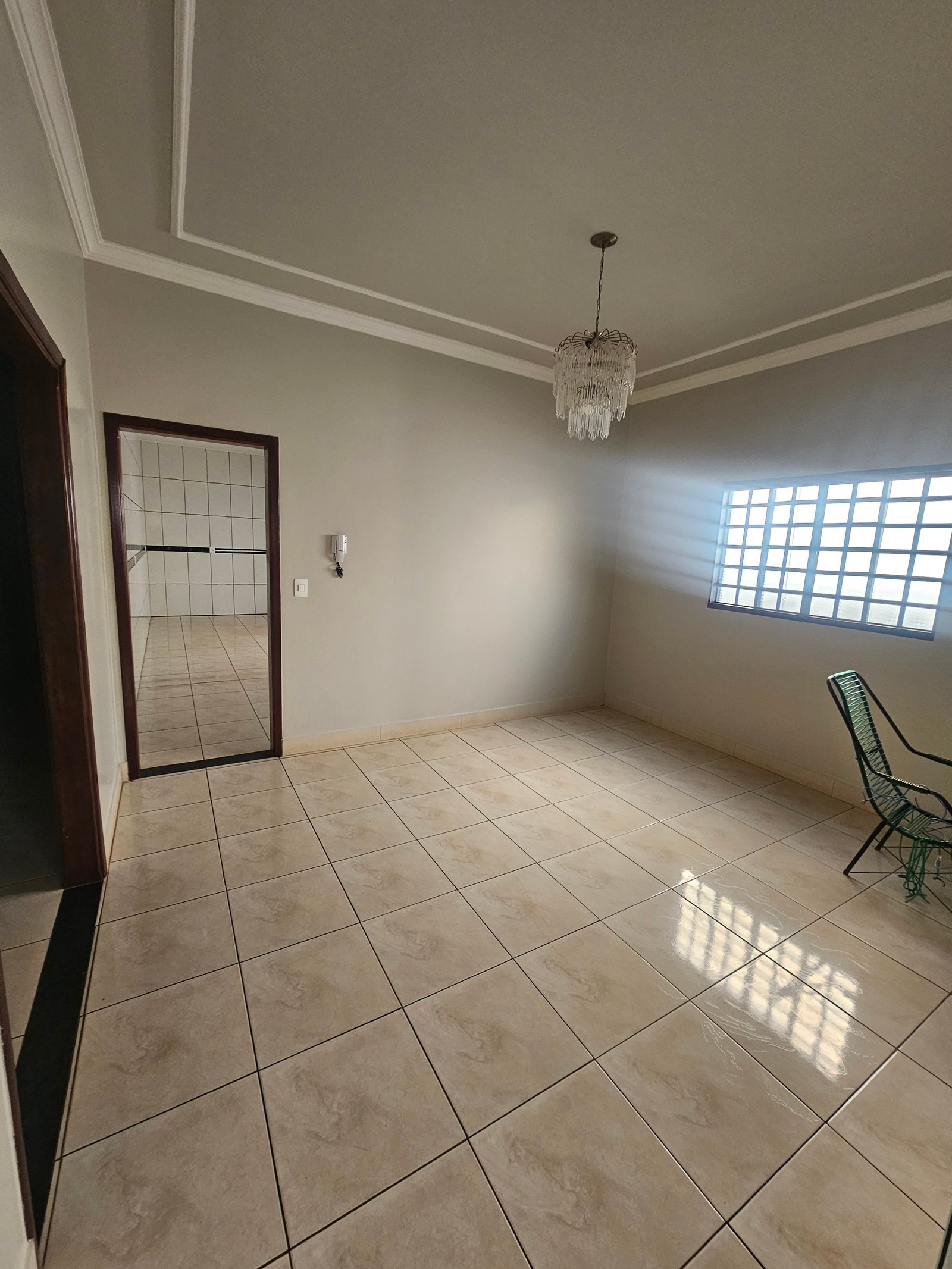 VENDE-SE CASA BAIRRO SOL NASCENTE – QUIRINÓPOLIS-GO