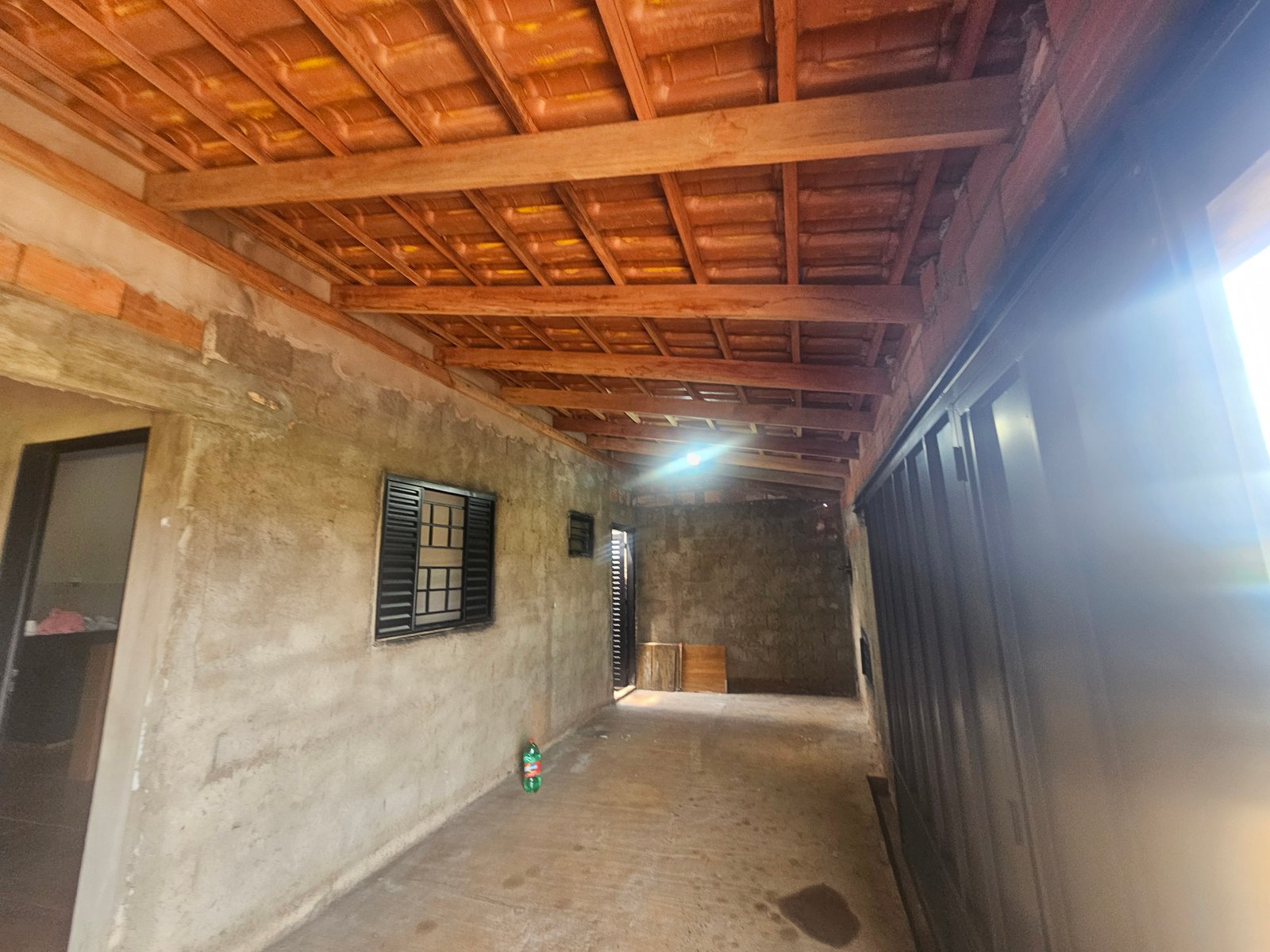 VENDE-SE CASA NO JARDIM VITÓRIA